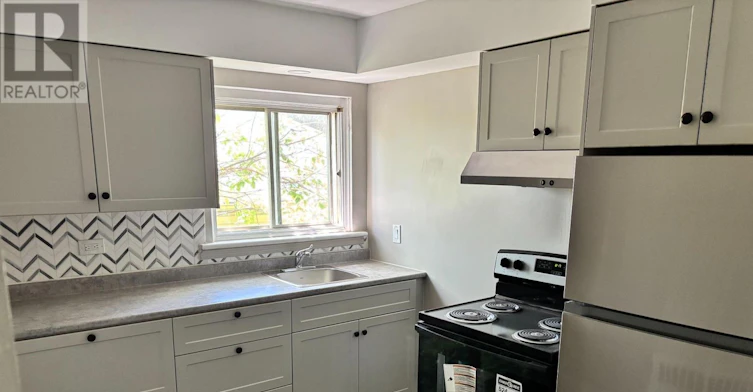 5-5473 Ontario Avenue, Niagara Falls, ON, L2E 3S4