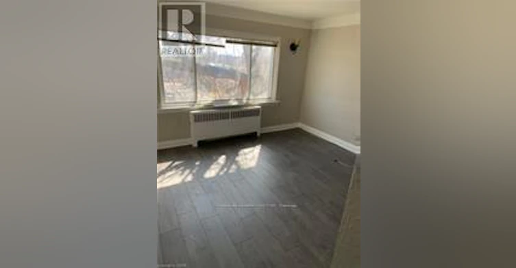 5-5473 Ontario Avenue, Niagara Falls, ON, L2E 3S4 - 4