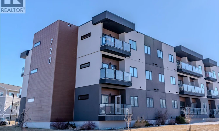 102-720 Baltzan Boulevard