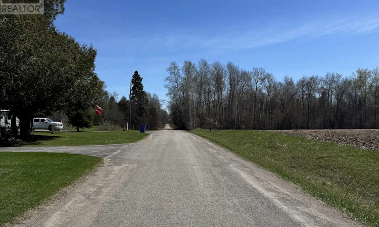N/A 8th Concession