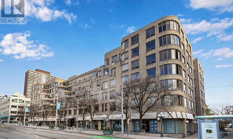 210-1177 Yonge Street