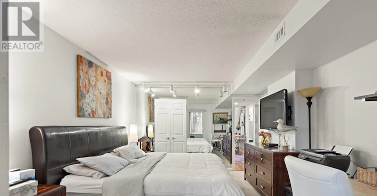 210-1177 Yonge Street, Toronto, ON, M4T 2Y4 - 5