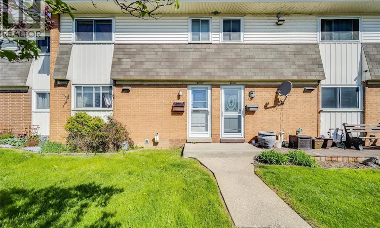 2693 Meadowbrook Lane