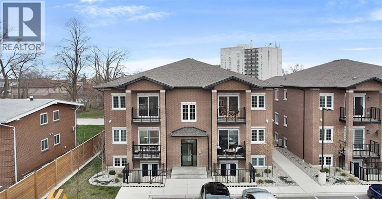 201-233 Watson, Windsor, ON, N8S 3R8