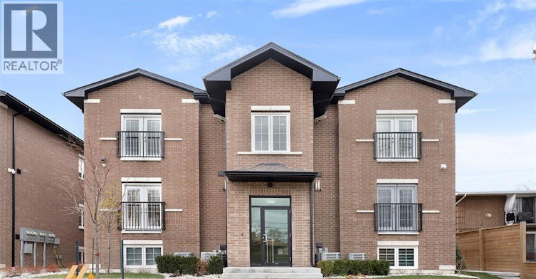 201-233 Watson, Windsor, ON, N8S 3R8 - 3