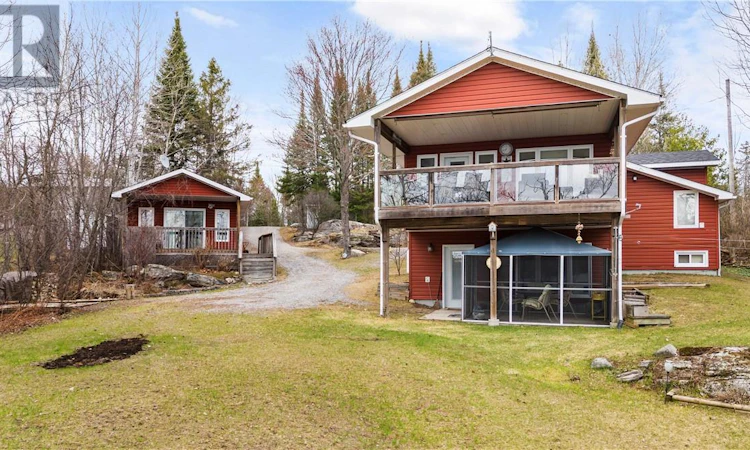 223 Norland Road