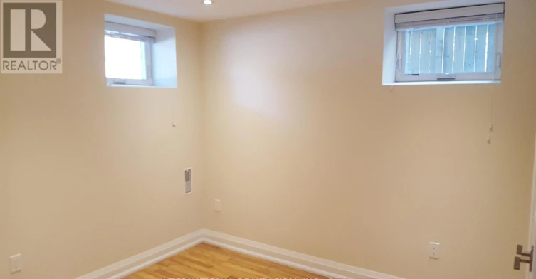 LOWER-24 Duggan Avenue, Toronto, ON, M4V 1Y2 - 13