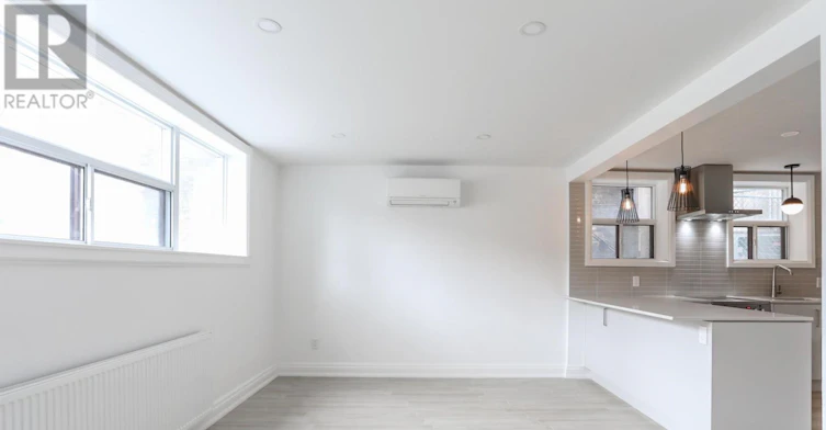 1-73 Balfour Avenue, Toronto, ON, M4C 1T4 - 5