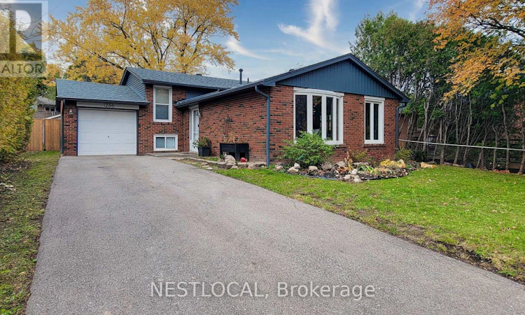 1286 Landfair Crescent