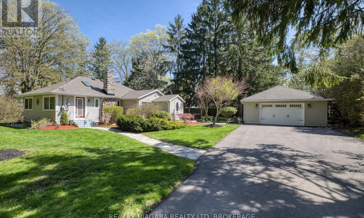 3039 Shawnee Trail