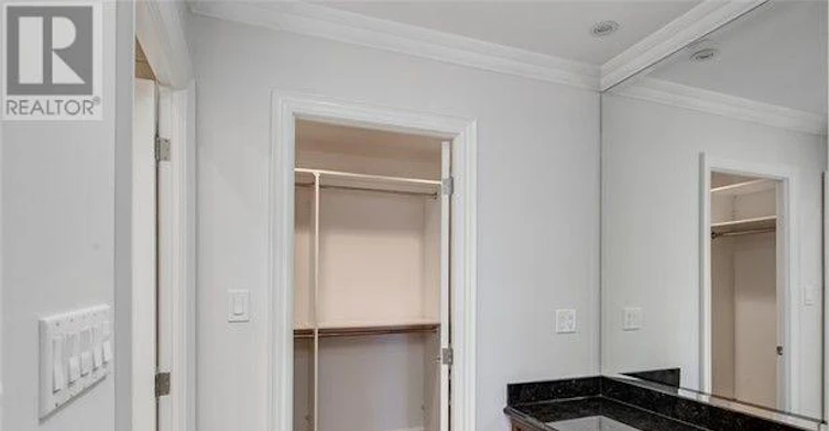 PH1605-71 Charles Street E, Toronto, ON, M4Y 2T3 - 17