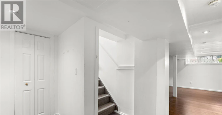 BSMT-100 Sheldon Avenue, Newmarket, ON, L3Y 2V7 - 14