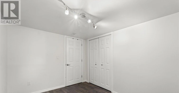 BSMT-100 Sheldon Avenue, Newmarket, ON, L3Y 2V7 - 8