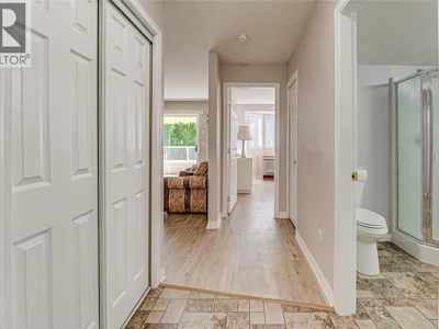 208-3609 30 Avenue - 4