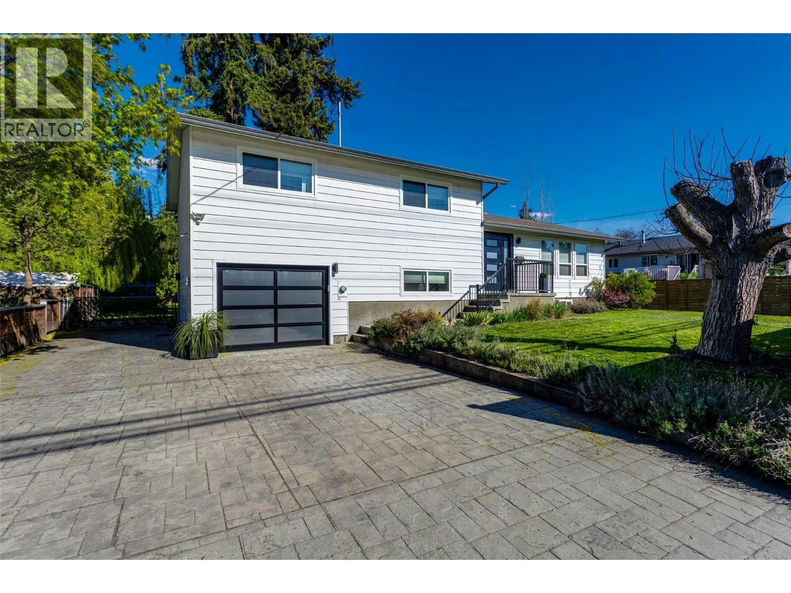 4445 Gordon Drive, Kelowna, BC, V1W 1S9