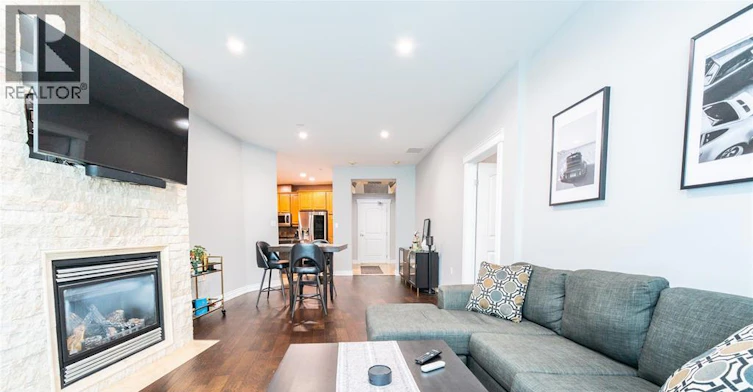 103-1225 Riverside Drive West, Windsor, ON, N9A 0A2 - 2