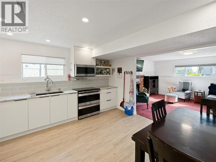 118 Murray Drive, Penticton, BC, V2A 7E4 - 29