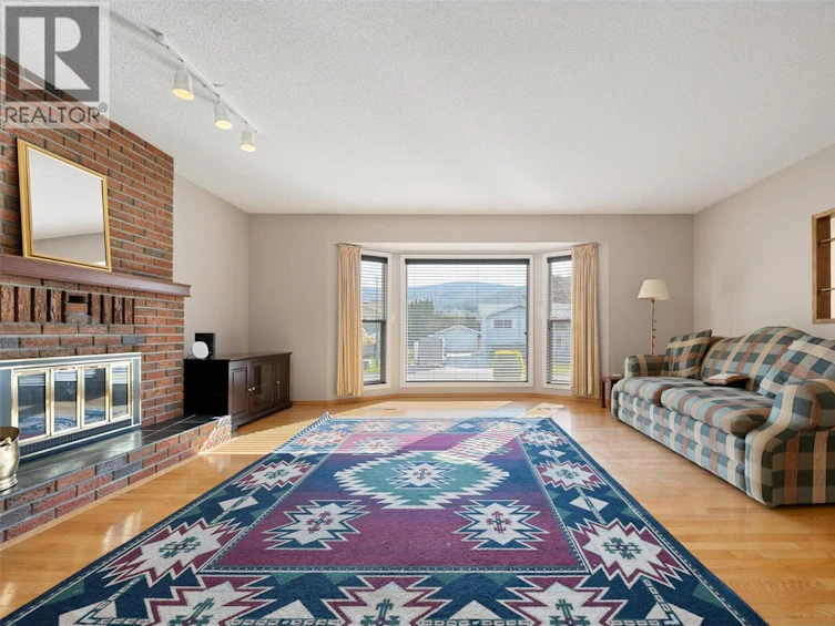 118 Murray Drive, Penticton, BC, V2A 7E4 - 7