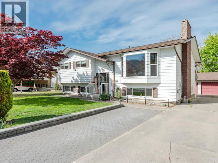 118 Murray Drive, Penticton, BC, V2A 7E4