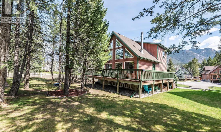 7483 Pine Cone Lane