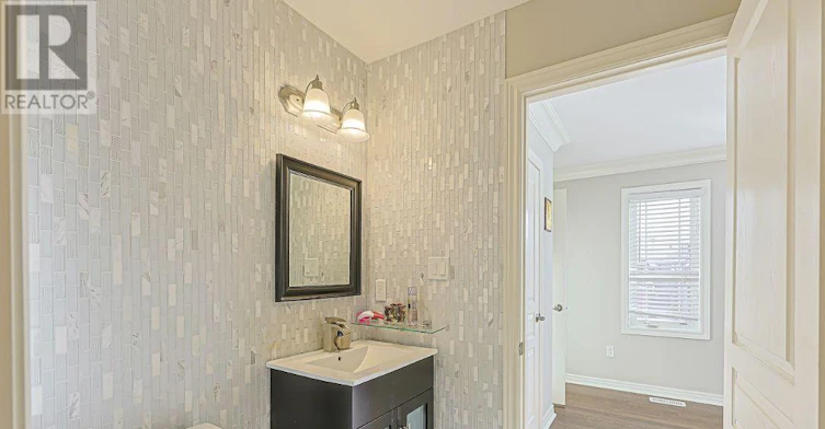 48 Tonner Crescent, Aurora, ON, L4G 0G6 - 36