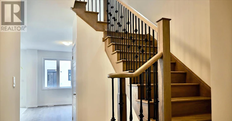 23 Lonsdale Road, Toronto, ON, N3W 0J6 - 2