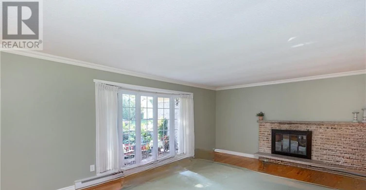 11 Jerrilynn Crescent, Ottawa, ON, K2J 1H3 - 5