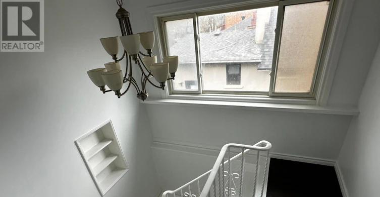 MAIN & SECOND-33 Jeavons Avenue, Toronto, ON, M1K 1S9 - 8