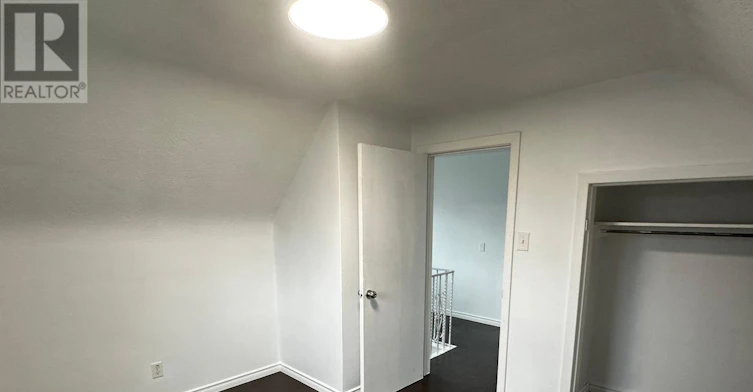 MAIN & SECOND-33 Jeavons Avenue, Toronto, ON, M1K 1S9 - 14