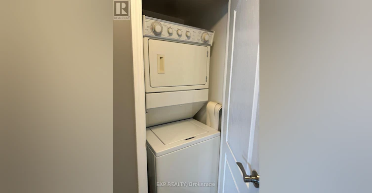 1002-1150 Parkwest Place, Mississauga, ON, L5E 3K4 - 11