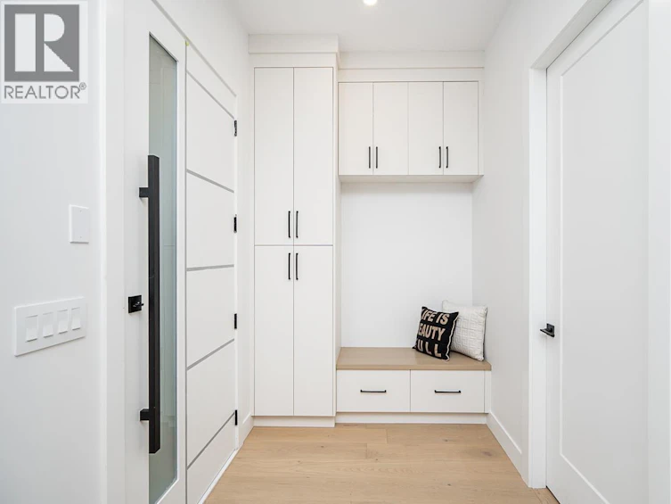 1-2753 Nanaimo Street, Vancouver, BC, V5N 5E9 - 5