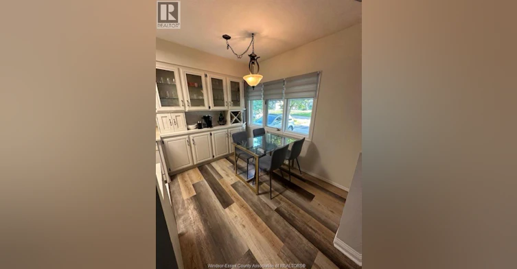 926 Thompson Boulevard, Windsor, ON, N8S 2G8 - 6