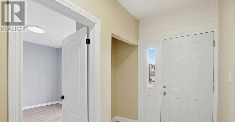 151 Waterloo Street, London, ON, N6B 2M7 - 2