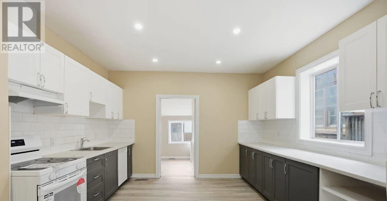 151 Waterloo Street, London, ON, N6B 2M7 - 8