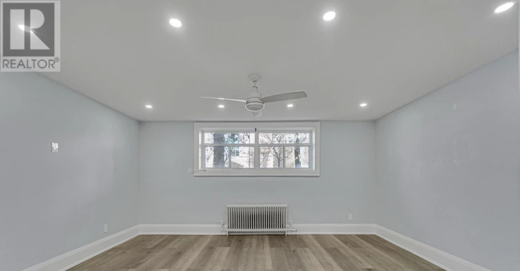 2-6 Saranac Boulevard, Toronto, ON, M6A 2G3 - 9