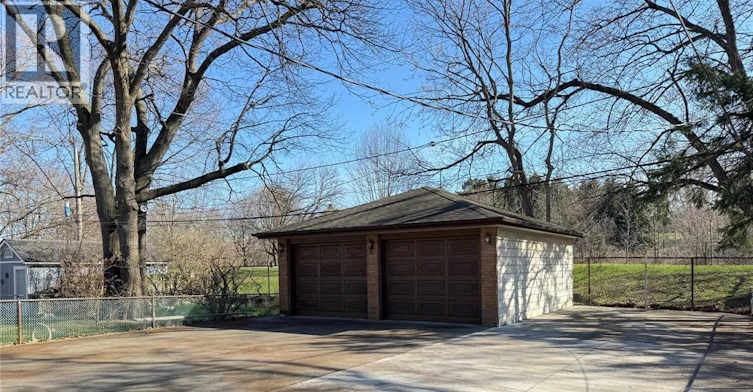 1595 Sun Valley, Windsor, ON, N9C 3R1 - 4