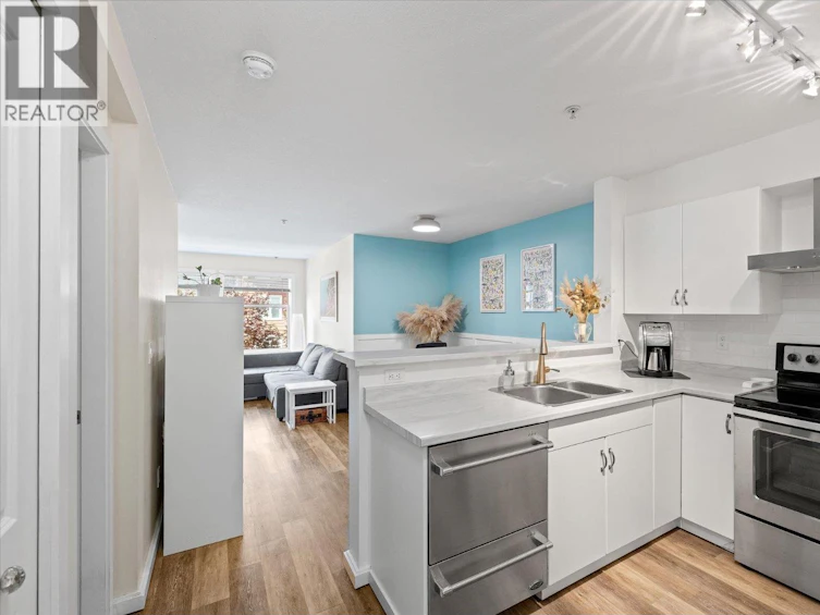 310-563 Yates Road, Kelowna, BC, V1V 2V3