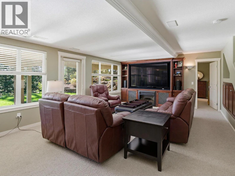 2229 Capistrano Drive, Kelowna, BC, V1V 2A2 - 32