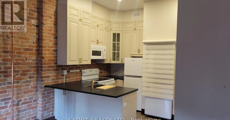 5-251 Front Street, Belleville, ON, K8N 2Z6 - 5