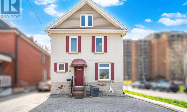 25 Colborne Street W