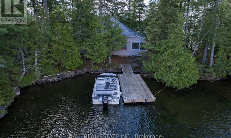 25 Garden Island