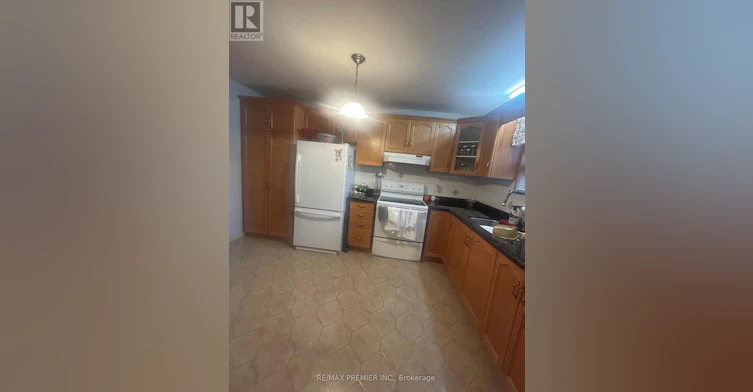 MAIN-61 Cedar Lane Drive, Wasaga Beach, ON, L9Z 2S1 - 3
