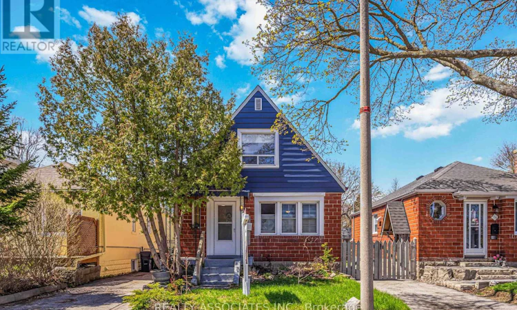 72 Manderley Drive