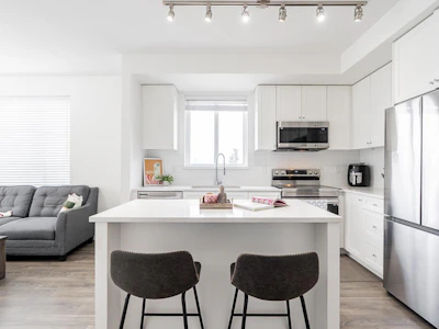 412-15848 Fraser Highway - 2