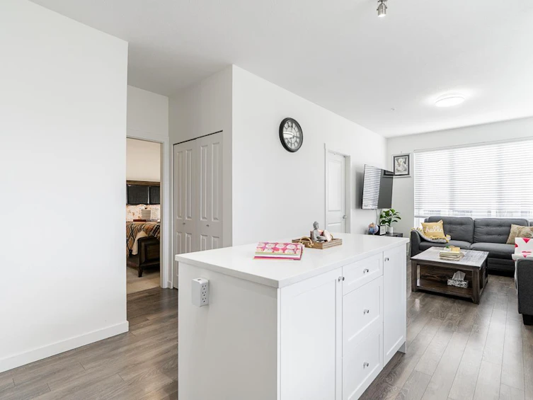 412-15848 Fraser Highway, Surrey, BC, V4N 6X6 - 3