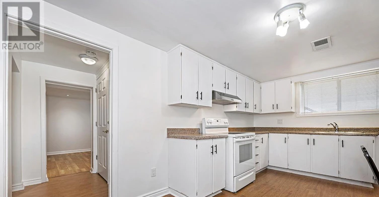 LOWER LEVEL-51 Mangrove Road, Toronto, ON, M6L 2A4 - 7