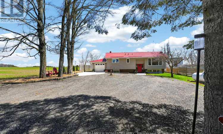 681170-260 Side Road