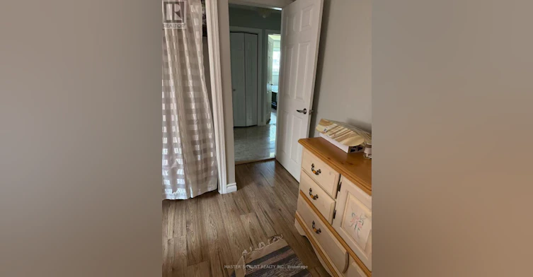 32 Gale Crescent, St. Catharines, ON, L2R 3K9 - 14