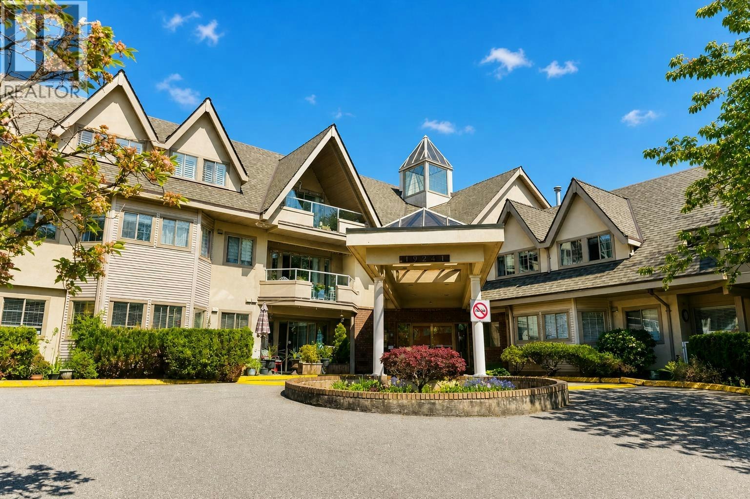 202-19241 Ford Road, Pitt Meadows, BC, V3Y 2N4