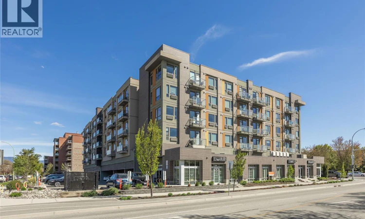 519-925 Leon Avenue